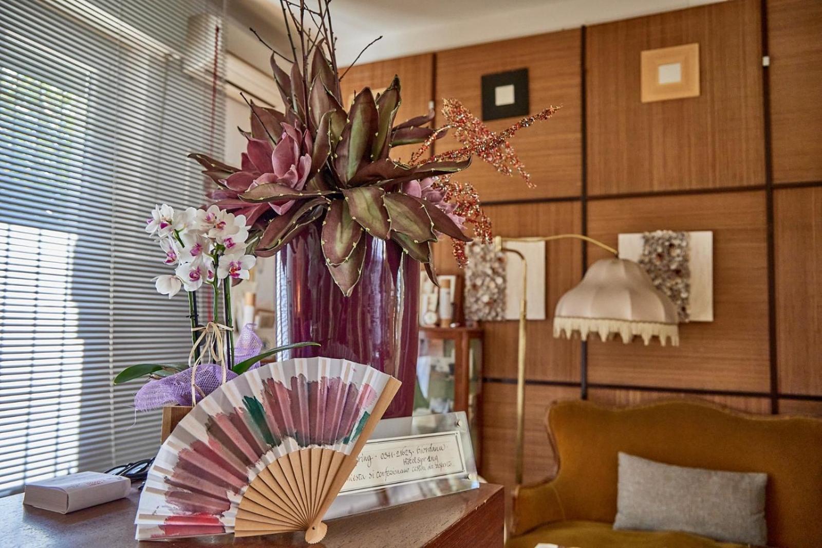 Hotel Spring ริมินี ภายนอก รูปภาพ